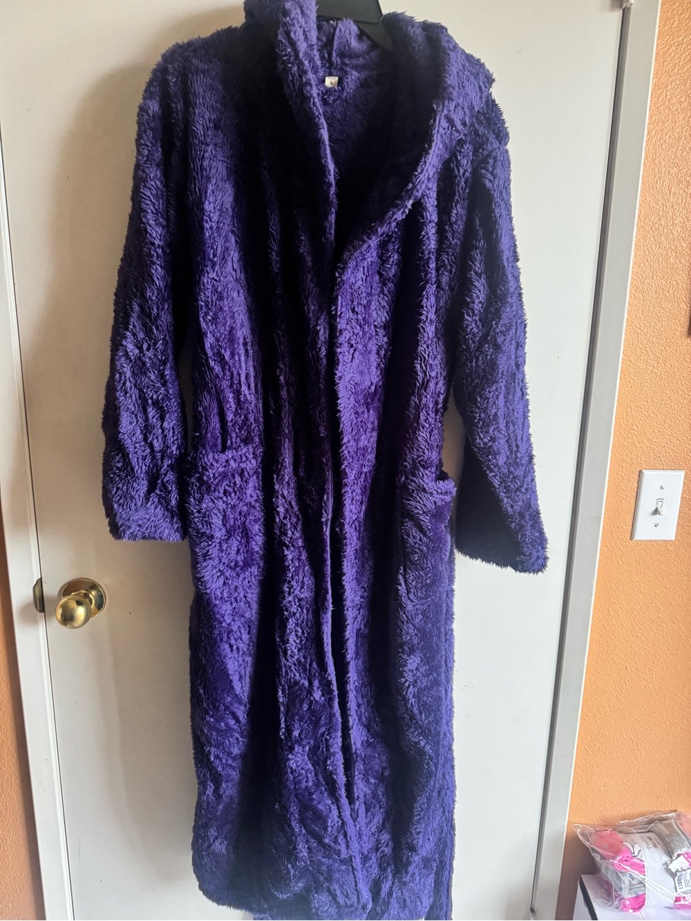 Plush Hooded Long Robe - Deep Purple. New in bag. Size S. Great Gift